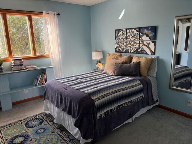 14976 150th Street, Bonner Springs, KS 66012