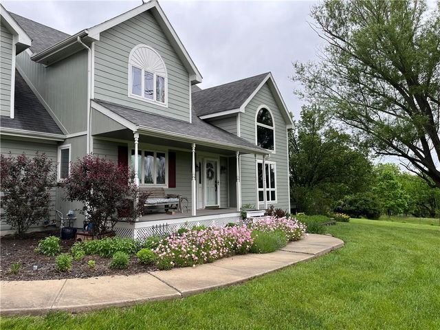 14976 150th Street, Bonner Springs, KS 66012