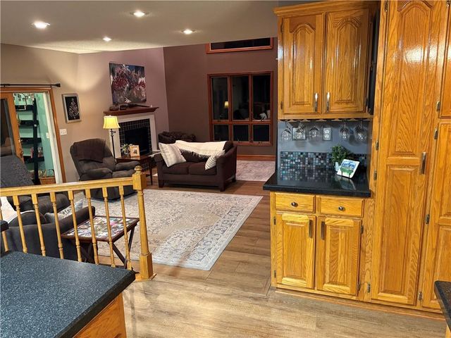 14976 150th Street, Bonner Springs, KS 66012