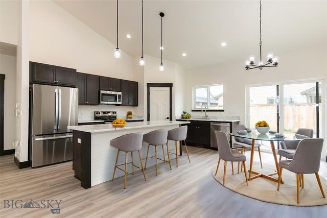 1511 Pistolero Way, Belgrade, MT 59714