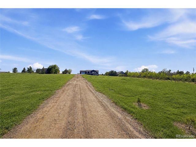 44076 Morning Star Ct, Elizabeth, CO 80107