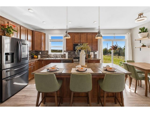44076 Morning Star Ct, Elizabeth, CO 80107