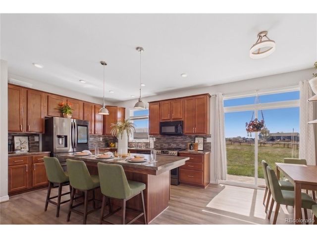 44076 Morning Star Ct, Elizabeth, CO 80107