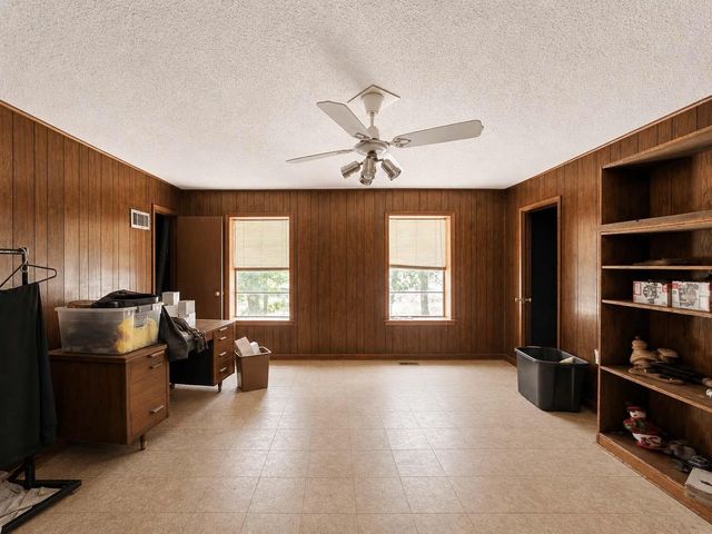 23789 Park Drive, New Caney, TX 77357