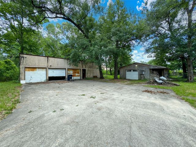 23789 Park Drive, New Caney, TX 77357
