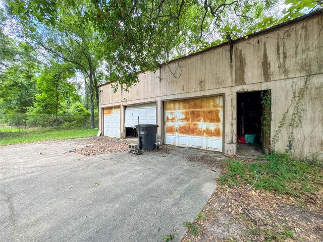 23789 Park Drive, New Caney, TX 77357