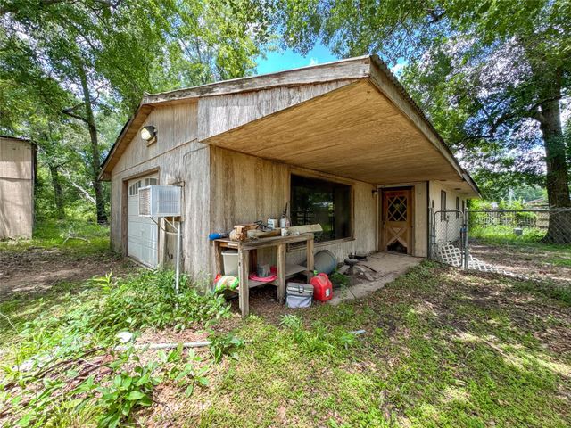 23789 Park Drive, New Caney, TX 77357
