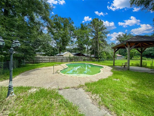 23789 Park Drive, New Caney, TX 77357