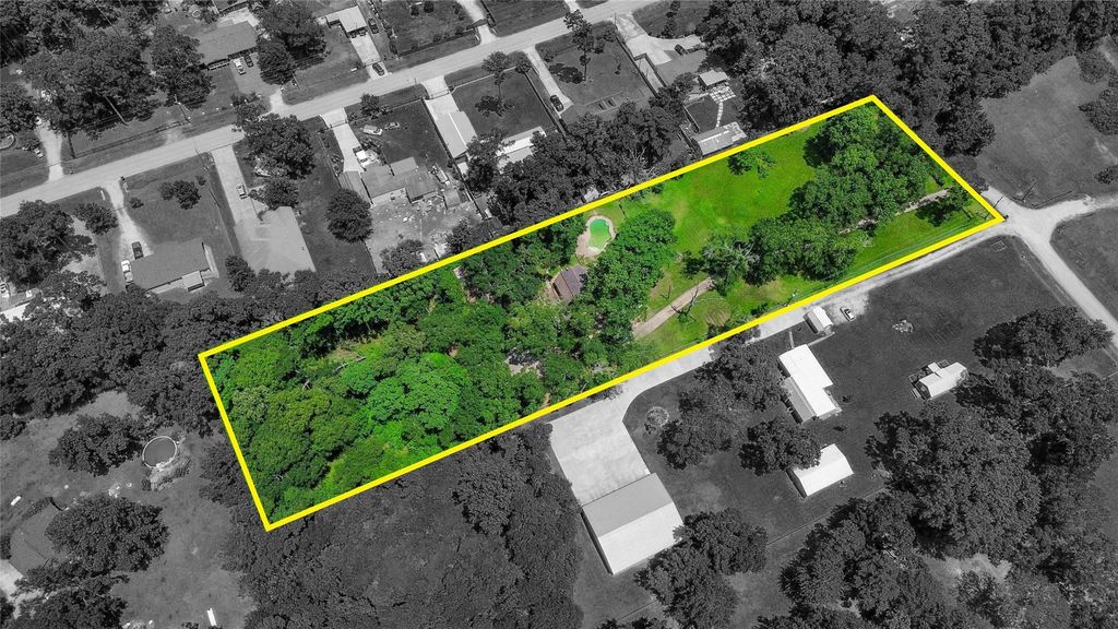 23789 Park Drive, New Caney, TX 77357