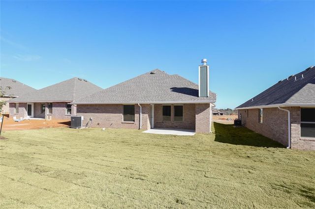 809 Westfall Drive, Choctaw, OK 73020