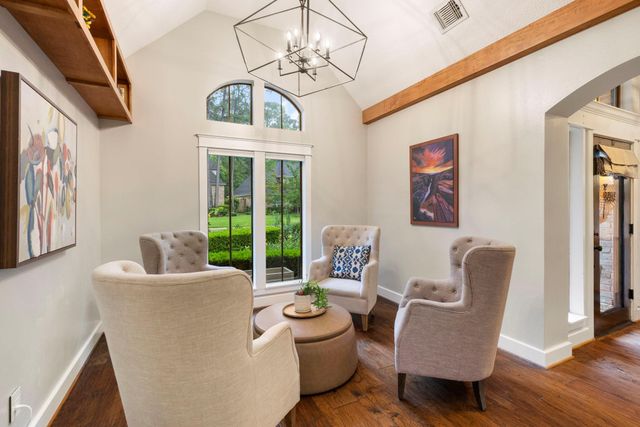 6 Robin Springs Place, The Woodlands, TX 77381