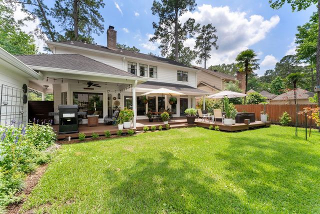 6 Robin Springs Place, The Woodlands, TX 77381