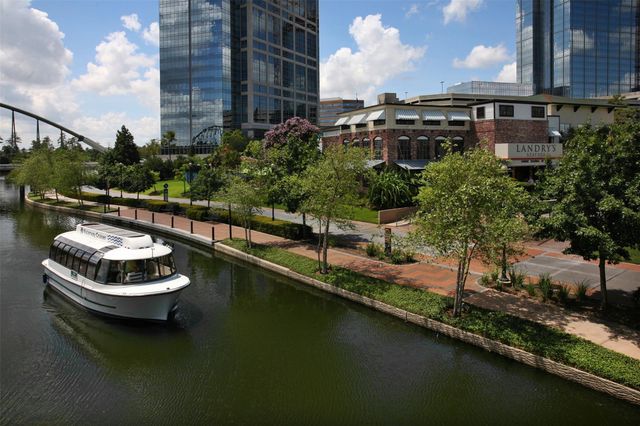 6 Robin Springs Place, The Woodlands, TX 77381