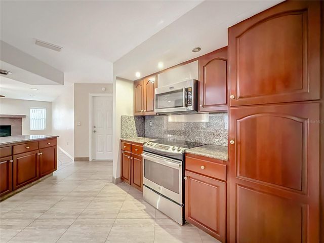1601 GULF ROAD, Tarpon Springs, FL 34689