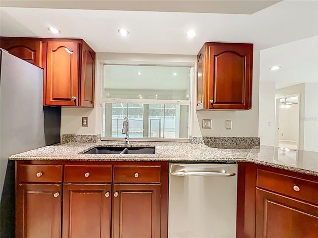 1601 GULF ROAD, Tarpon Springs, FL 34689