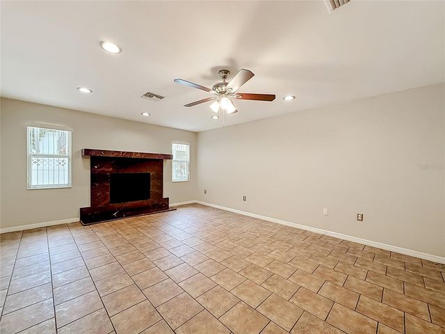 1601 GULF ROAD, Tarpon Springs, FL 34689