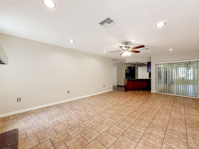 1601 GULF ROAD, Tarpon Springs, FL 34689