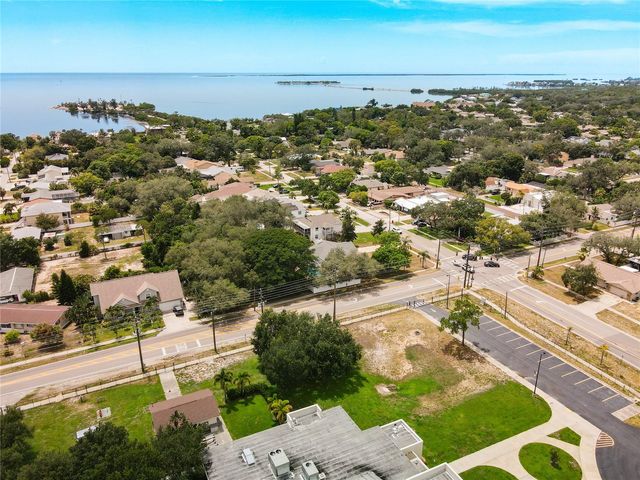 1601 GULF ROAD, Tarpon Springs, FL 34689