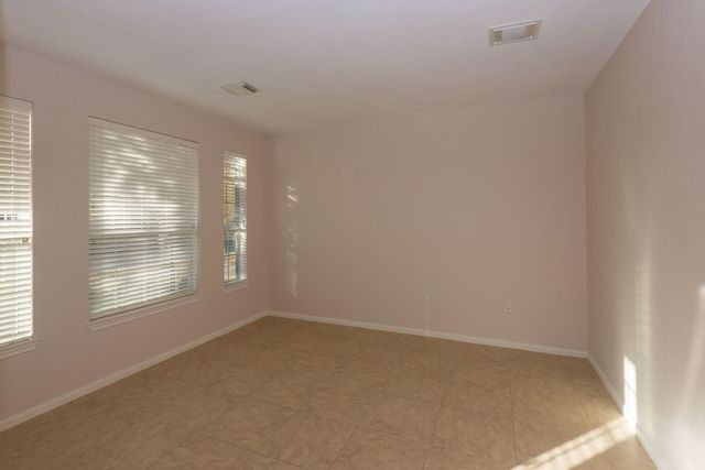 3023 Hidden Mist Court, Pearland, TX 77584