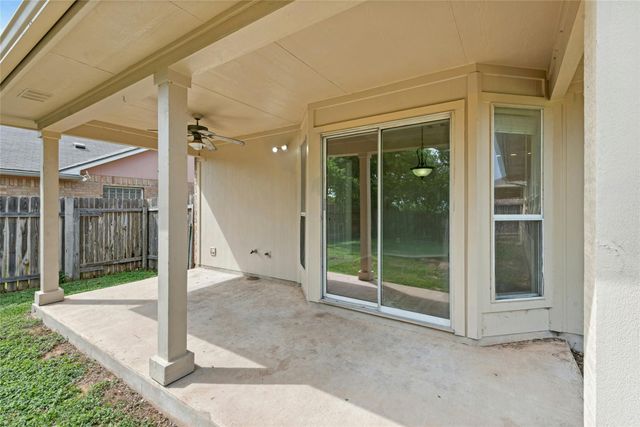 1612 Cora Marie DR, Pflugerville, TX 78660