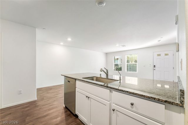 349 Summer Sparrow Avenue, Henderson, NV 89011