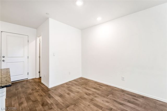 349 Summer Sparrow Avenue, Henderson, NV 89011