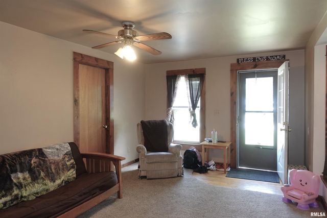 380 MAPLE Avenue, Galesburg, IL 61401