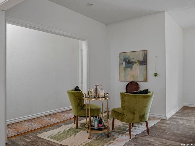 2022 W Craig Place, San Antonio, TX 78201