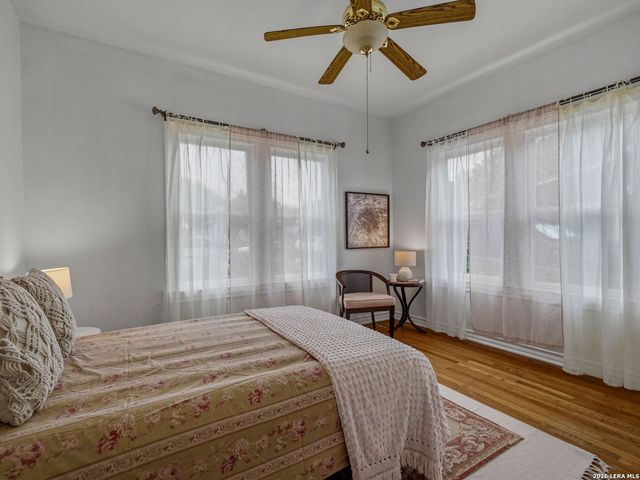 2022 W Craig Place, San Antonio, TX 78201