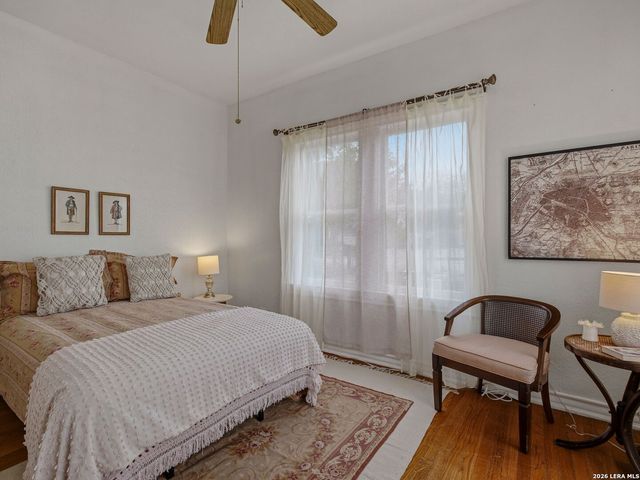 2022 W Craig Place, San Antonio, TX 78201