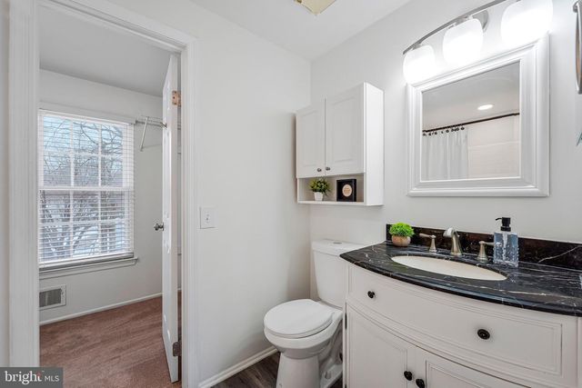 6045 MEYERS LANDING CT, Burke, VA 22015