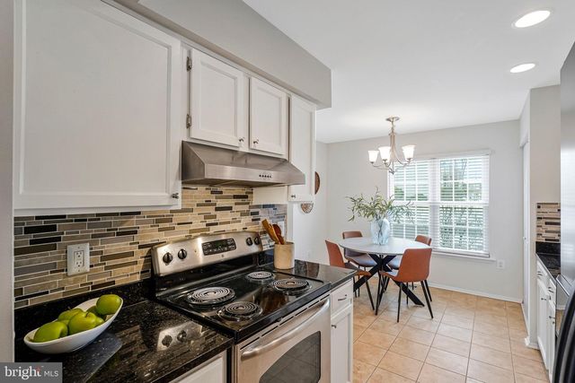 6045 MEYERS LANDING CT, Burke, VA 22015