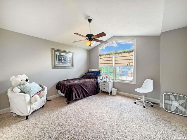 6414 W HAZEL NUT Drive, Edwards, IL 61528