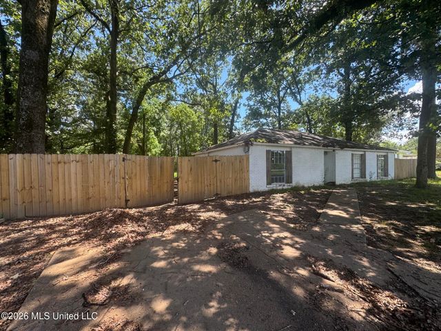 721 Mccluer Road, Jackson, MS 39212