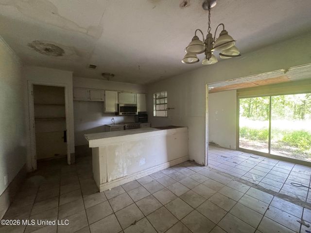 721 Mccluer Road, Jackson, MS 39212