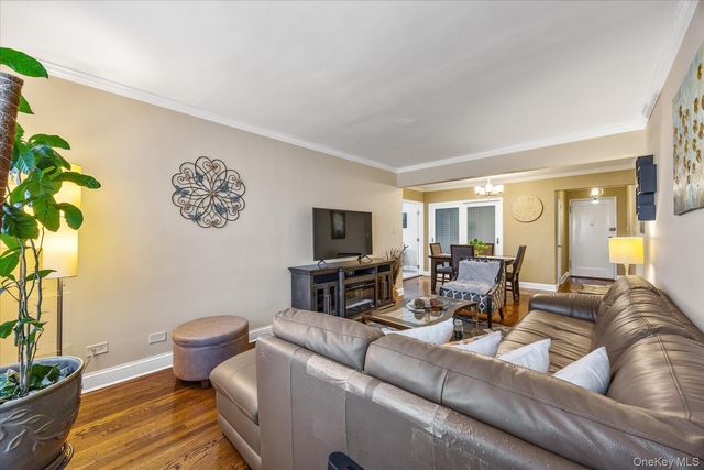 83-15 98th Street 6G, Woodhaven, NY 11421