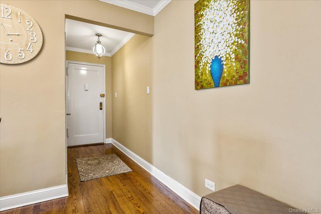 83-15 98th Street 6G, Woodhaven, NY 11421