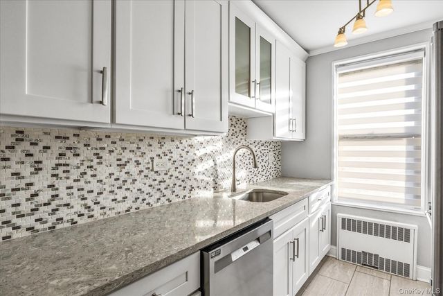 83-15 98th Street 6G, Woodhaven, NY 11421