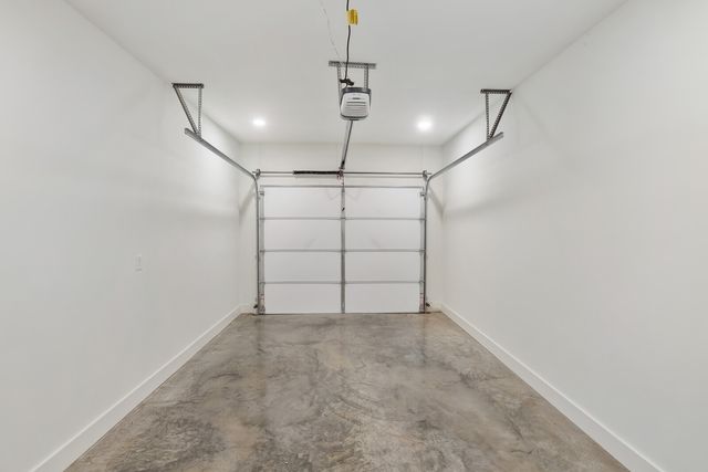 338 Legends Cir, Baxter, TN 38544