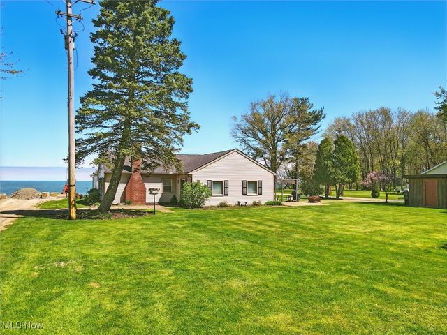 7630 Darling Avenue, Conneaut, OH 44030