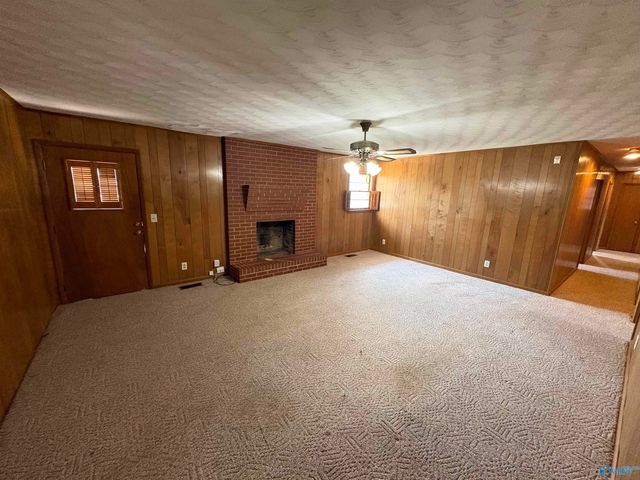 1205 SW Thomas Drive, Decatur, AL 35601