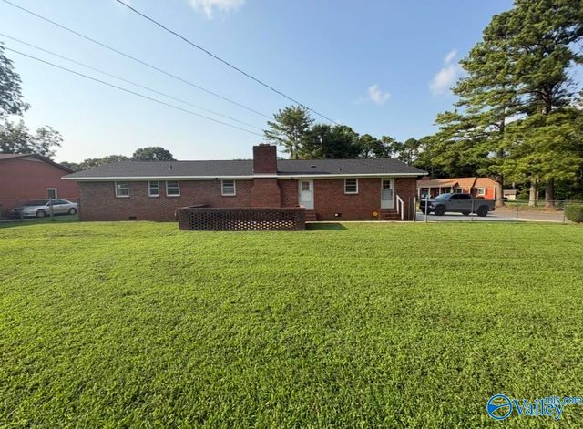 1205 SW Thomas Drive, Decatur, AL 35601