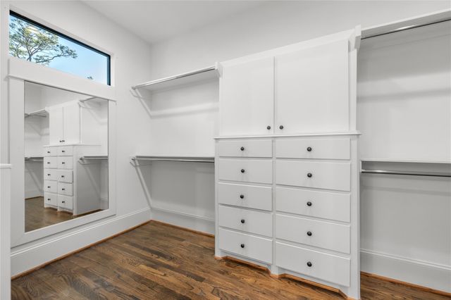 867 Lamonte Lane, Houston, TX 77018