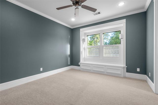 867 Lamonte Lane, Houston, TX 77018