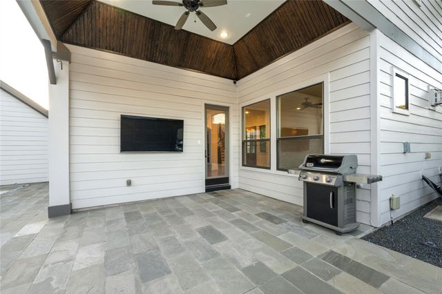 867 Lamonte Lane, Houston, TX 77018