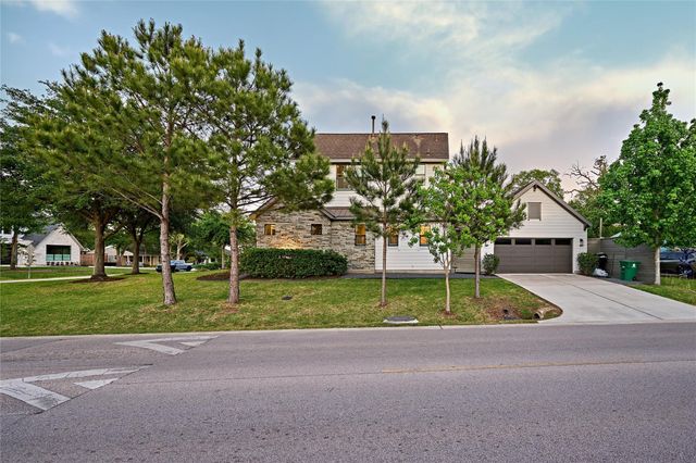 867 Lamonte Lane, Houston, TX 77018