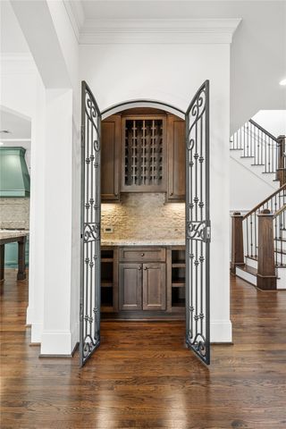 867 Lamonte Lane, Houston, TX 77018