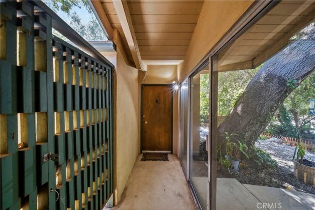 2900 Mandeville Canyon, Los Angeles, CA 90049