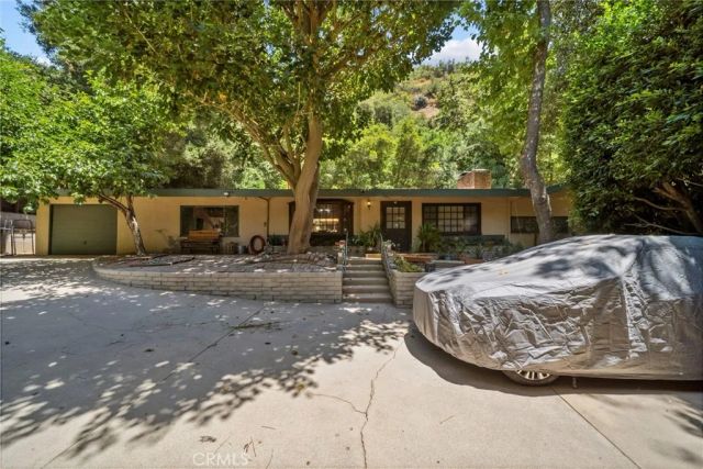 2900 Mandeville Canyon, Los Angeles, CA 90049