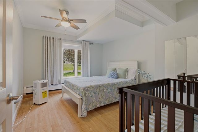 54 Canton Avenue, Portsmouth, RI 02871